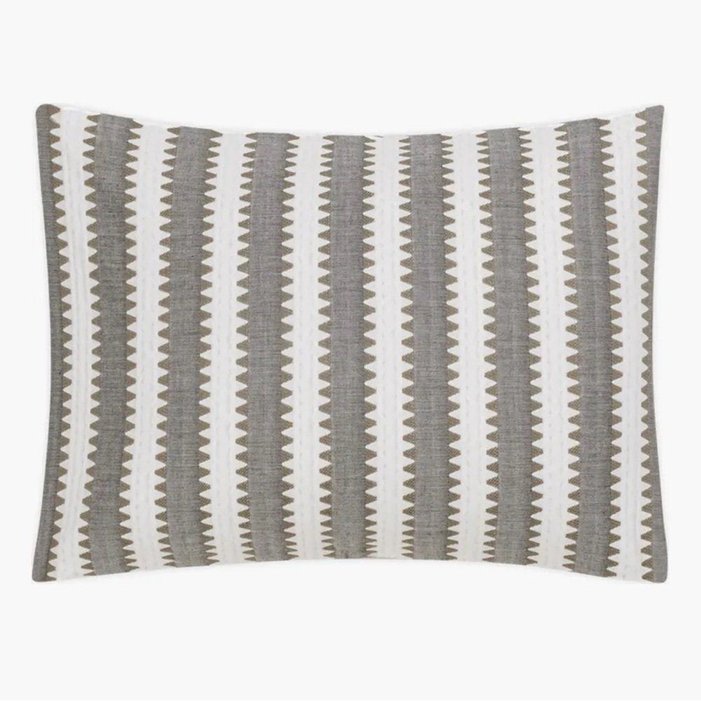 MATOUK Apollo Stripe Matelassé Boudoir Pillow Shams (Pair of 2) $168 New!